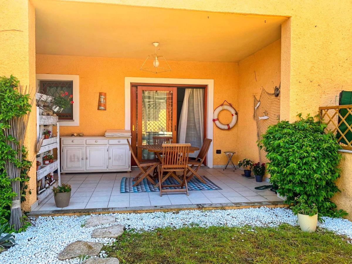 Casa Quasimodo, Con Patio E Giardino Privato Apartamento Olbia Exterior foto